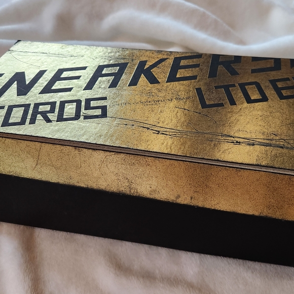 Womens Black & Gold Records Golden Goose Sneakers 35 US 5 - Picture 8 of 11